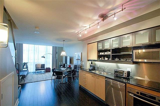 930 - 36 Blue Jays Way, Toronto, M5V3T3 | Image 3