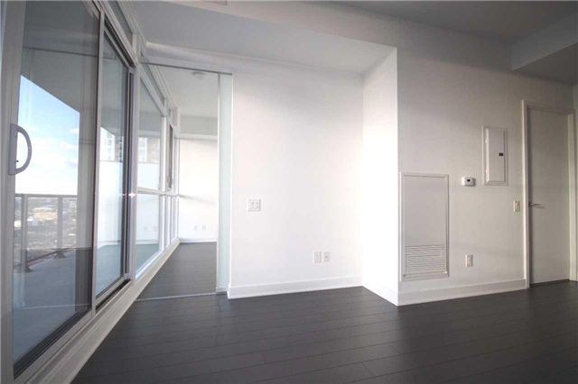 2502 - 290 Adelaide St W, Toronto, M5V1P6 | Image 2