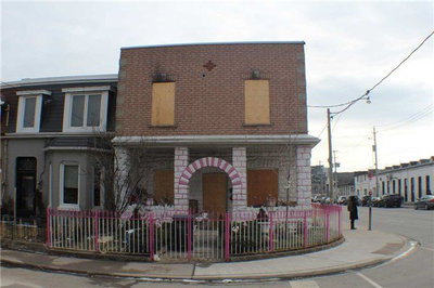 Townhouse sold at 31 Alma Avenue, Toronto, Ontario, M6J1N2 - Little Portugal - MLS: C3700841