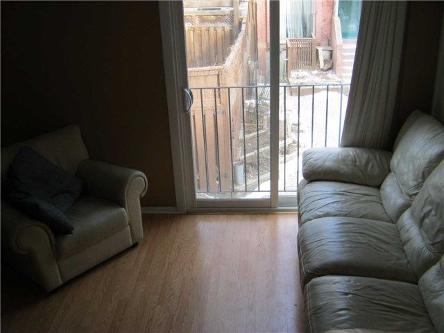 Room2