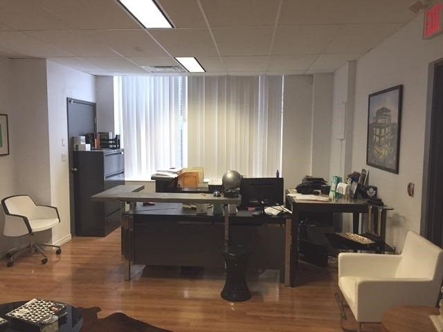 400A - 1880 O'connor Dr, Toronto, M4A1W9 | Image 2