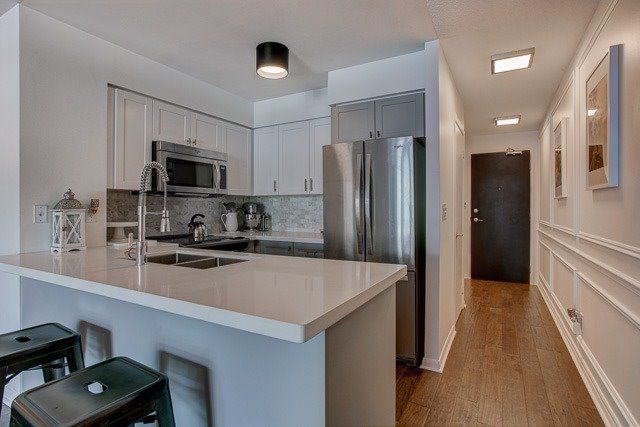 322 - 231 Fort York Blvd, Toronto, M5V1B2 | Image 2