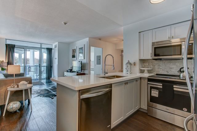 322 - 231 Fort York Blvd, Toronto, M5V1B2 | Image 3