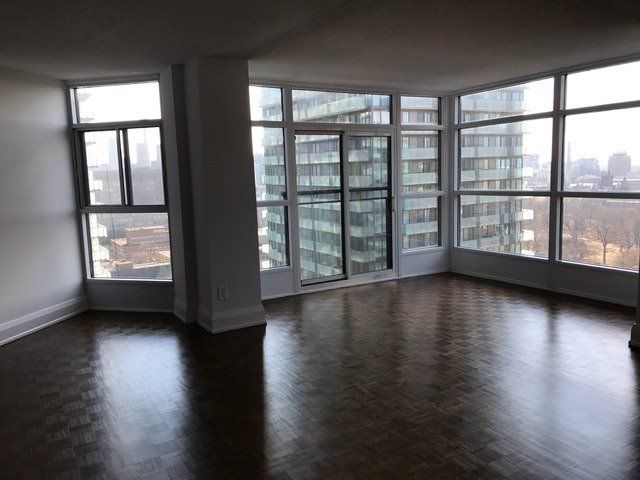 2004 - 55 Charles St W, Toronto, M5S 2W9 | Image 2