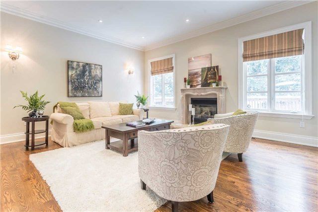 6 Blaine Dr, Toronto, M3B2G4 | Image 3