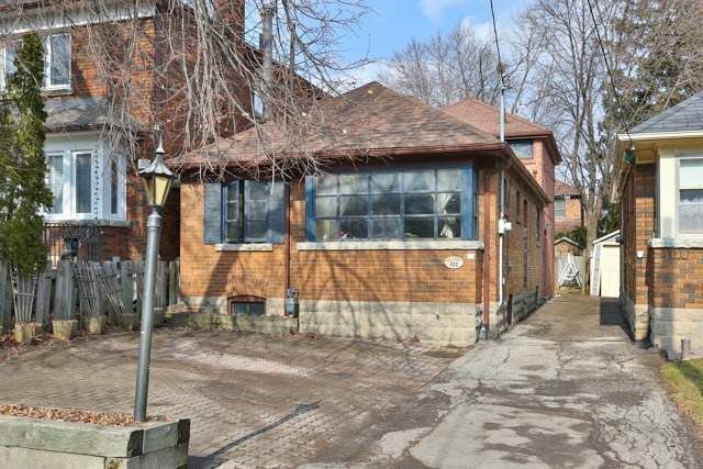 132 Glengarry Ave, Toronto, M5M1E2 | Image 2