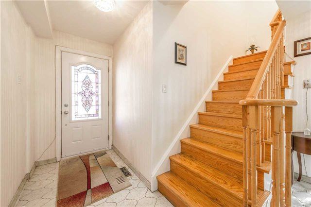 104 Tanjoe Cres, Toronto, M2M1P7 | Image 3