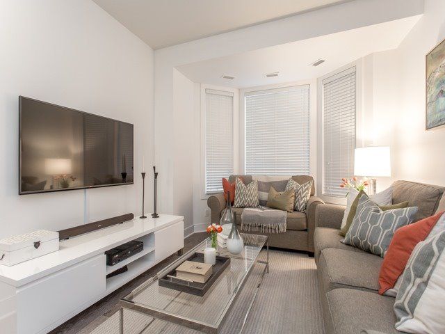 99A Walmer Rd, Toronto, M5R2X6 | Image 3