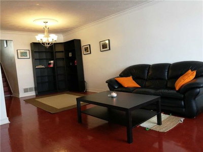 Semi-Detached House leased at 34 Navaho Drive, Toronto, Ontario, M2H2X3 - Pleasant View - MLS: C3732619