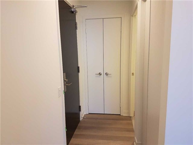 1911 - 290 Adelaide St W, Toronto, M5V1P6 | Image 3