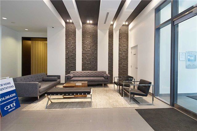 2610 - 20 Bruyeres Mews, Toronto, M5V0G8 | Image 3