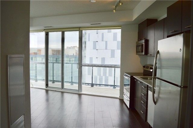 1103 - 20 Bruyeres Mews, Toronto, M5V0G8 | Image 3