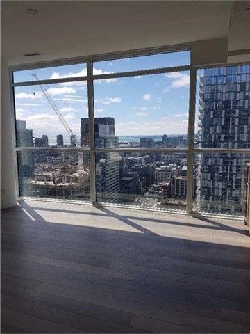 3311 - 290 Adelaide St W, Toronto, M5V1P6 | Image 3