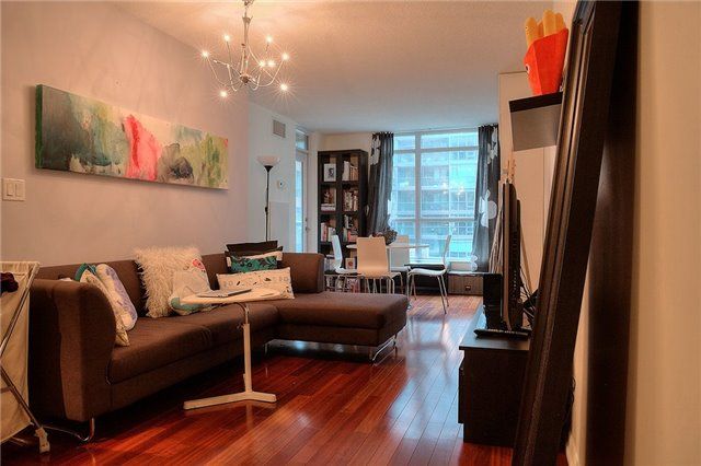 401 - 219 Fort York Blvd, Toronto, M5V1B1 | Image 2