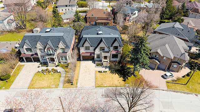 5 Lloydminster Cres, Toronto, M2M2R9 | Image 3