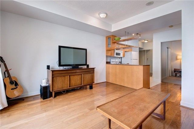1705 - 10 Navy Wharf Crt, Toronto, M5V3V2 | Image 3