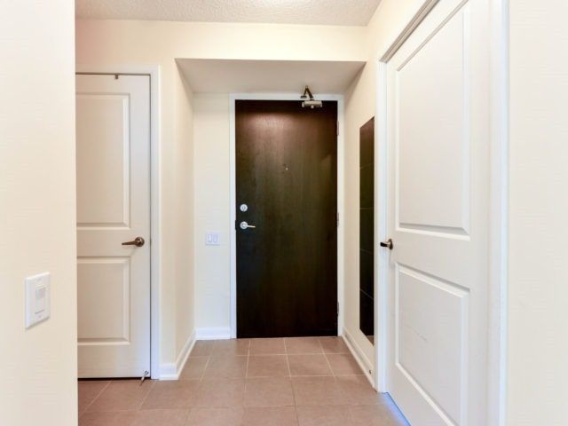 Room1