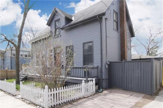 438 Sumach St, Toronto, M4X1C5 | Image 2