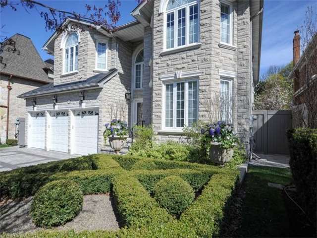 50 Yorkminster Rd, Toronto, M2P1M3 | Image 3