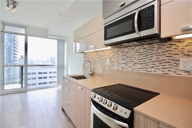 1303 - 290 Adelaide St W, Toronto, M5V1P6 | Image 3