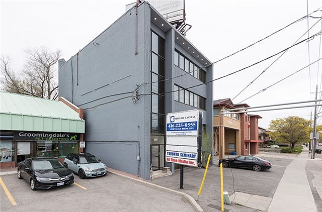480 Lawrence Ave W, Toronto, M5M1C4 | Image 2