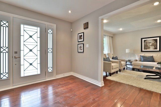 120 Abbeywood Tr, Toronto, M3B3B5 | Image 2