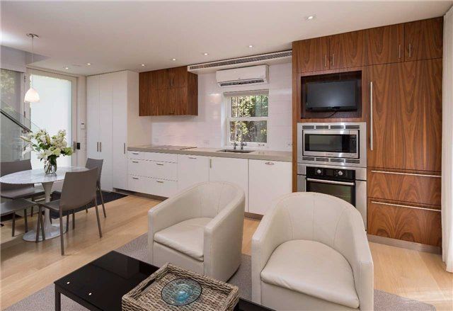 400 - 78 Roxborough St E, Toronto, M4W 1V8 | Image 3