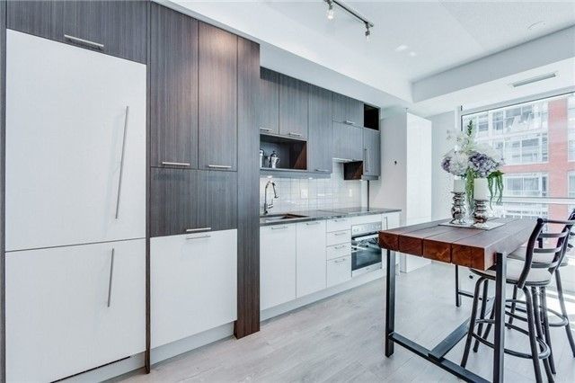 416 - 30 Nelson St, Toronto, M5V0H5 | Image 3