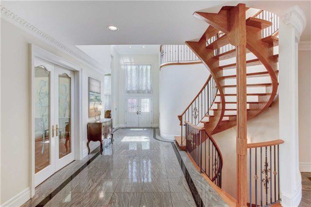 19 Risebrough Ave, Toronto, M2M2E2 | Image 2