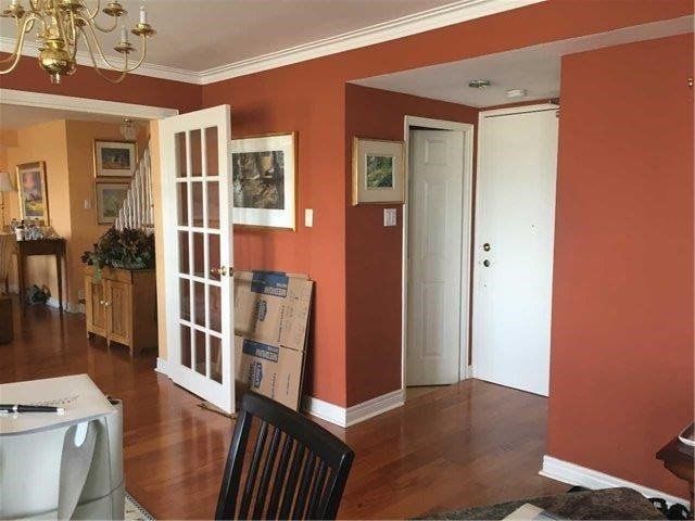 Ph 2 - 44 Walmer Rd, Toronto, M5R2X5 | Image 2