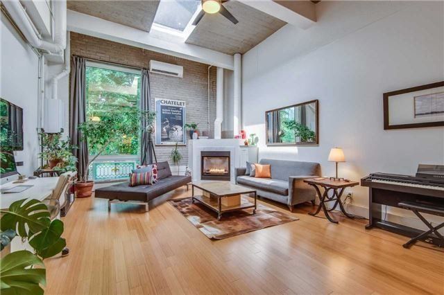 206 - 264 Seaton St, Toronto, M5A2T4 | Image 2