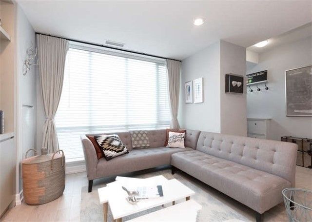 Room1