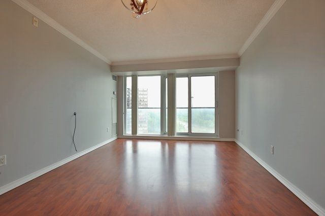 908 - 18 Valley Woods Rd, Toronto, M3A0A1 | Image 2