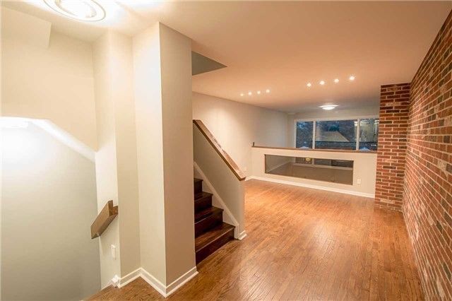 65 Mcgill St, Toronto, M5B1H3 | Image 2