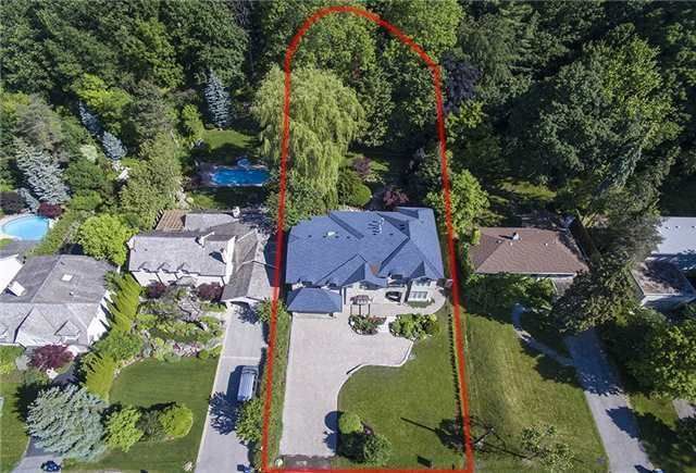 32 Brookfield Rd, Toronto, M2P1A9 | Image 2