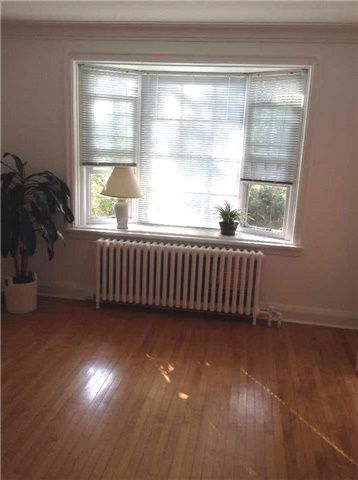 8 Macpherson Ave, Toronto, M4W2L8 | Image 2