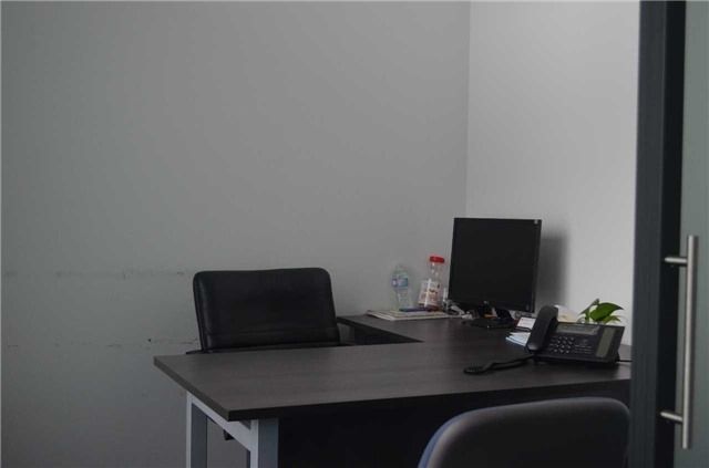 319 - 4750 Yonge St, Toronto, M2N5M6 | Image 3