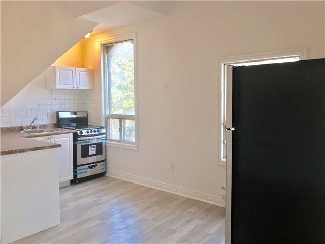 202 - 1154 Queen St W, Toronto, M6J1J5 | Image 2