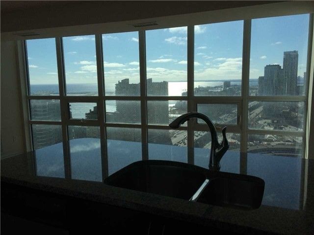 3702 - 19 Grand Trunk Cres, Toronto, M5J 3A3 | Image 2