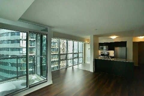 2706 - 19 Grand Trunk Cres, Toronto, M5J3A3 | Image 2
