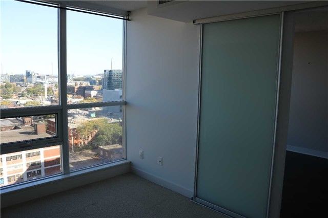Room2