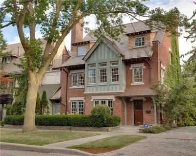 Detached House leased at 63 Highland Avenue, Toronto, Ontario, M4W2A2 - Rosedale-Moore Park - MLS: C3971858