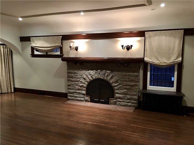 239 Cortleigh Blvd, Toronto, M5N 1P8 | Image 3