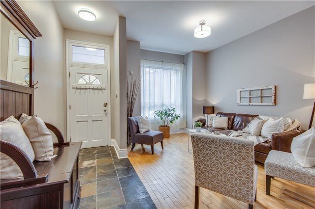 164 Albany Ave, Toronto, M5R3C6 | Image 2