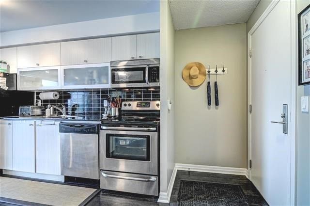709 - 275 Yorkland Rd, Toronto, M2J0A2 | Image 3
