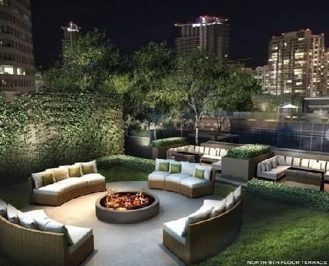 39 - 384 Yonge St, Toronto, M5B1S8 | Image 3