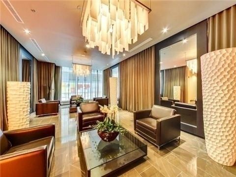 528 - 21 Nelson St, Toronto, M5V3H9 | Image 2