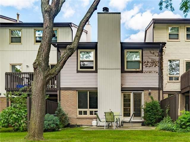 70 English Ivyway Way, Toronto, M2H3M4 | Image 2