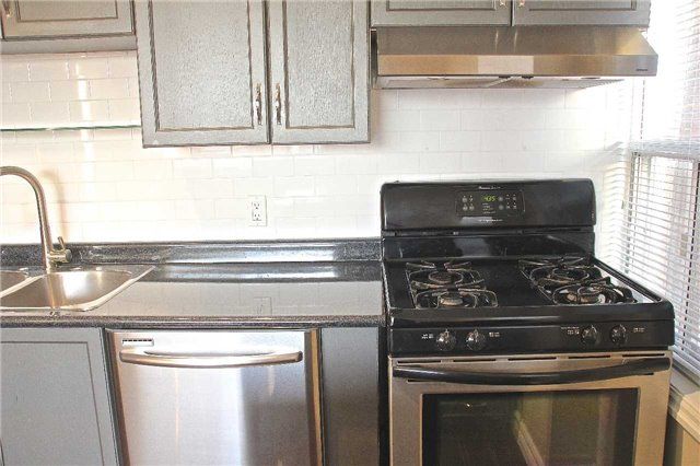 #3Upper - 279 Lauder Ave, Toronto, M6E3H5 | Image 3