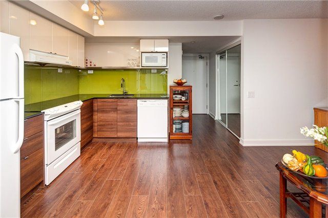 2003 - 72 Esther Shiner Blvd, Toronto, M2K2X9 | Image 3